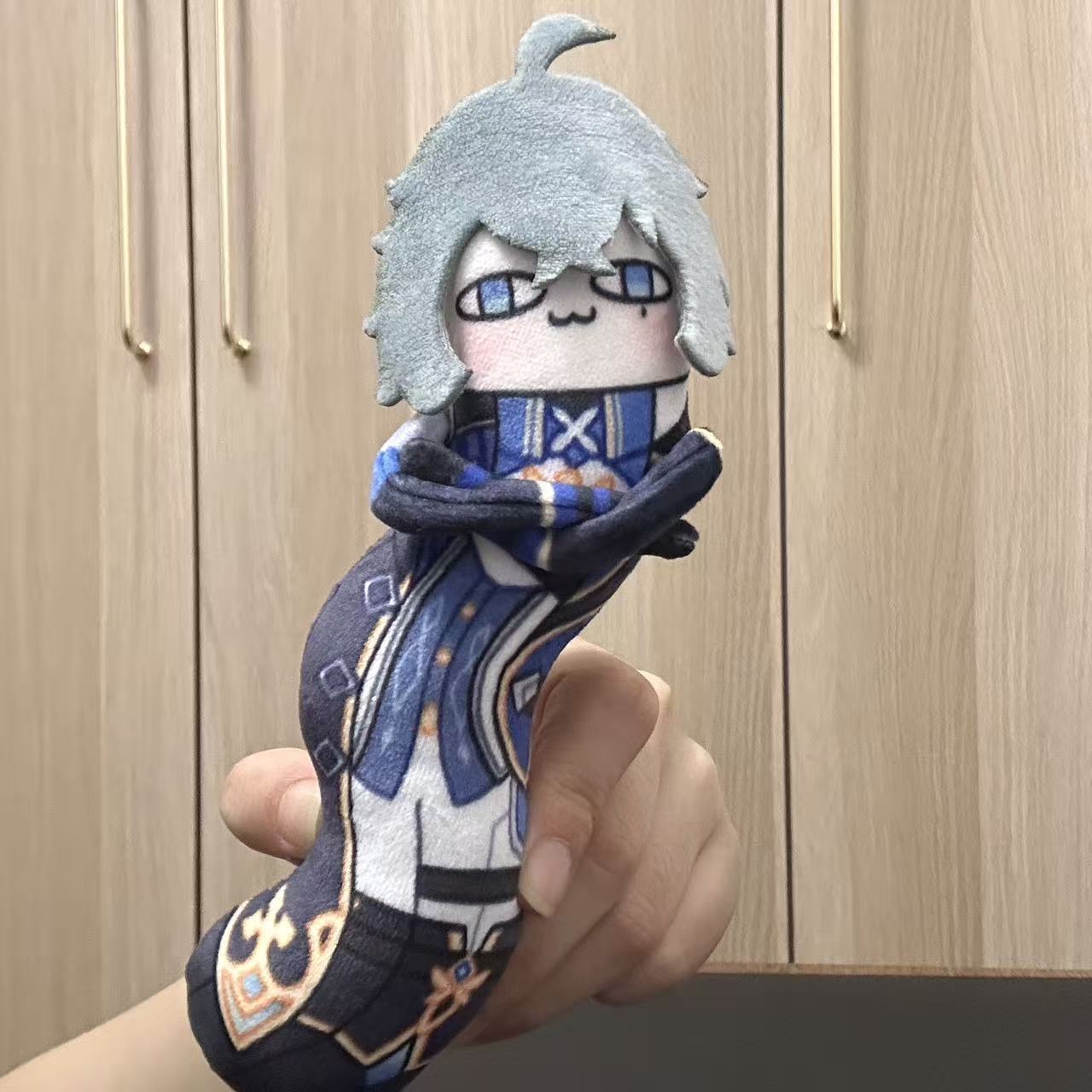 18cm Lustige Genshin Impact Lo – Cosplay Plushie Prop Bewertung und Preis