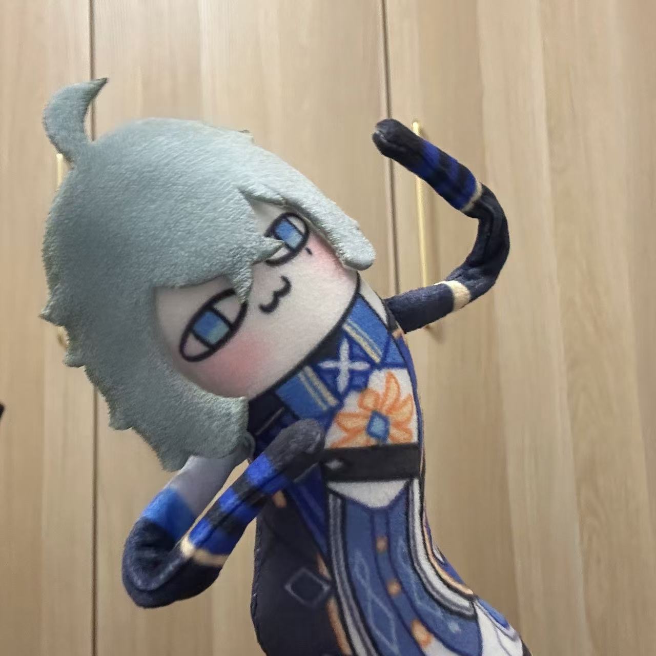 18cm Lustige Genshin Impact Lo – Cosplay Plushie Prop Bewertung und Preis
